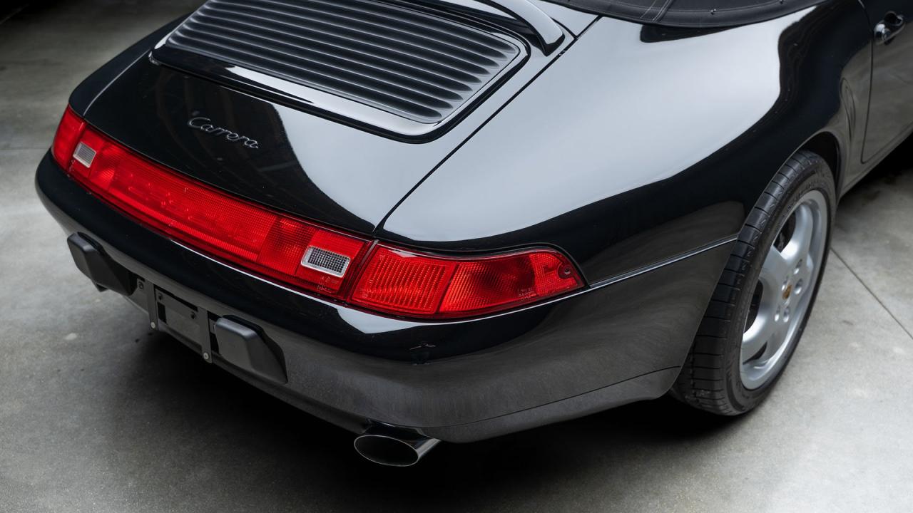 1998 Porsche 911 Carrera Cabriolet