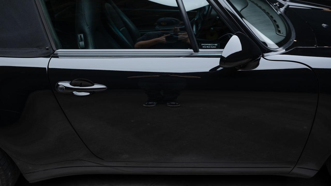 1998 Porsche 911 Carrera Cabriolet