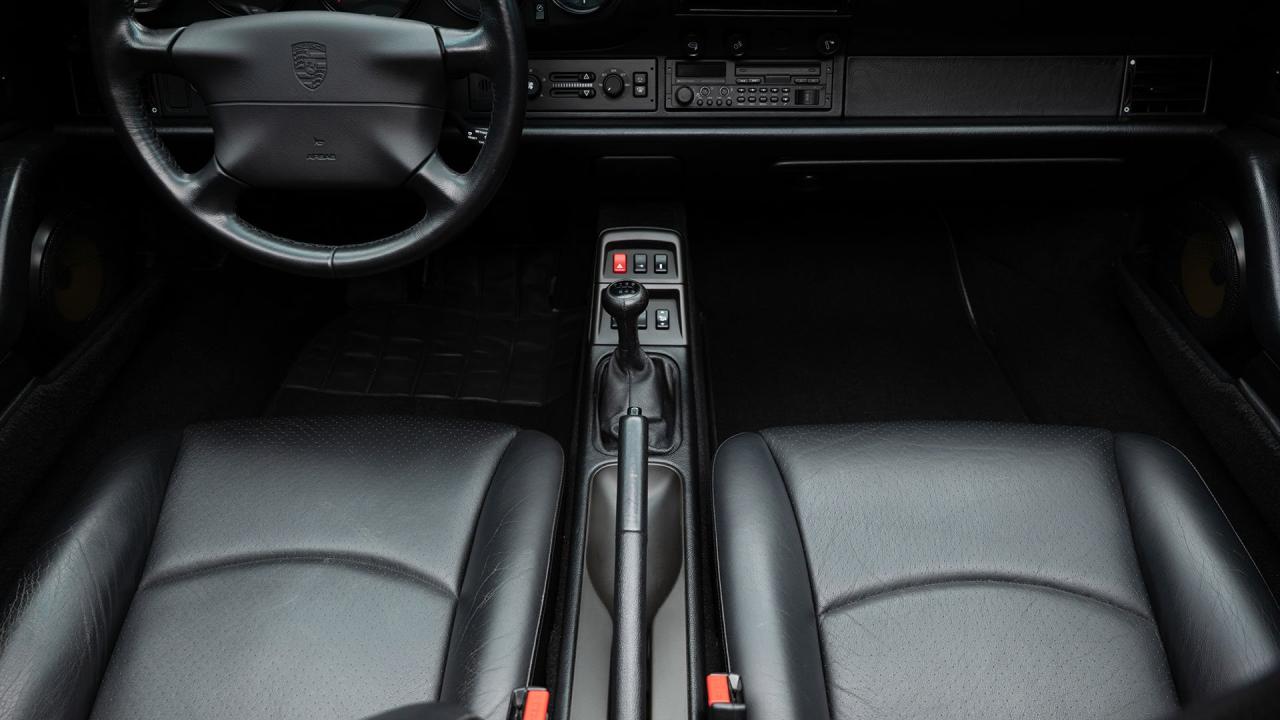 1998 Porsche 911 Carrera Cabriolet