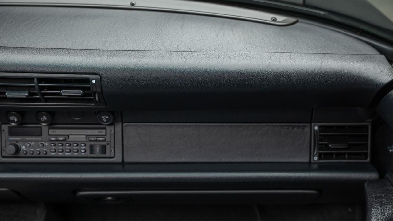 1998 Porsche 911 Carrera Cabriolet