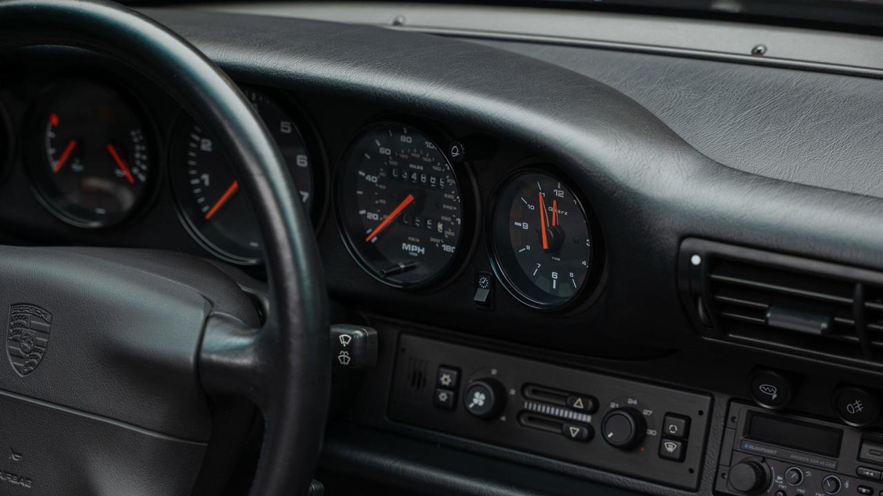 1998 Porsche 911 Carrera Cabriolet