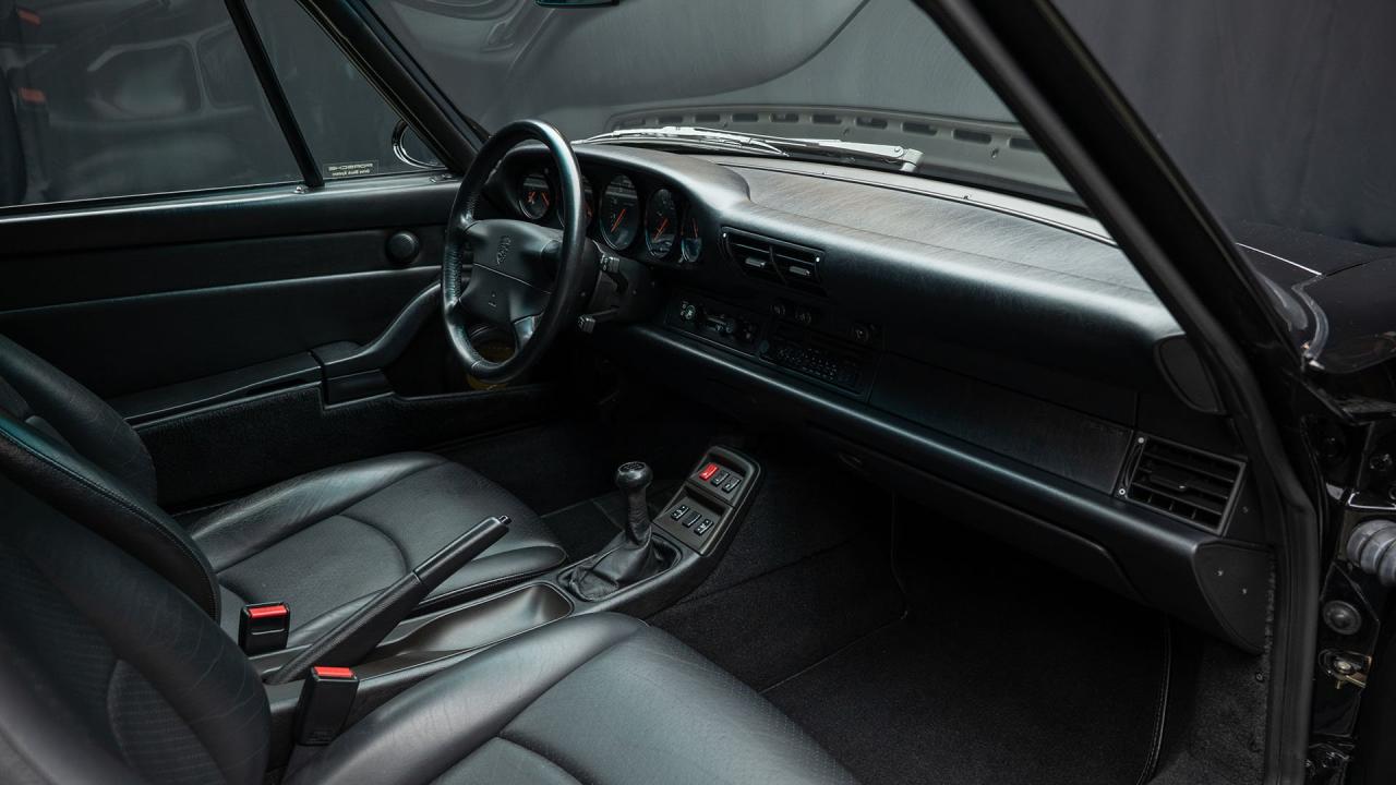 1998 Porsche 911 Carrera Cabriolet