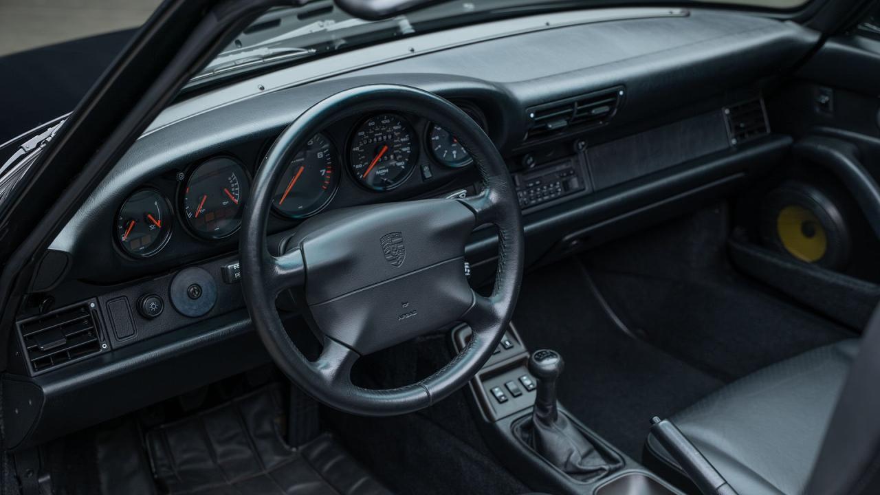 1998 Porsche 911 Carrera Cabriolet