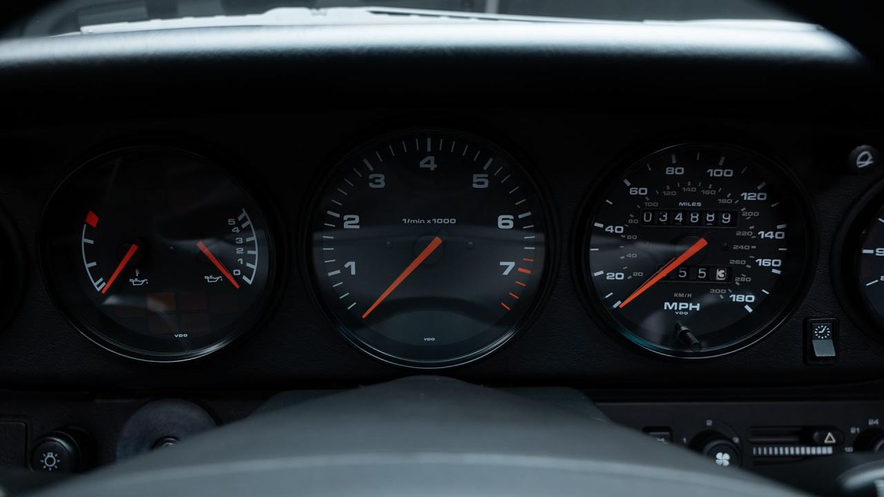 1998 Porsche 911 Carrera Cabriolet