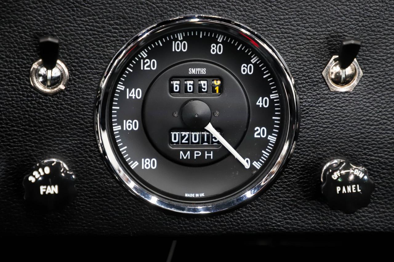 1965 Shelby Cobra Superformance MKIII