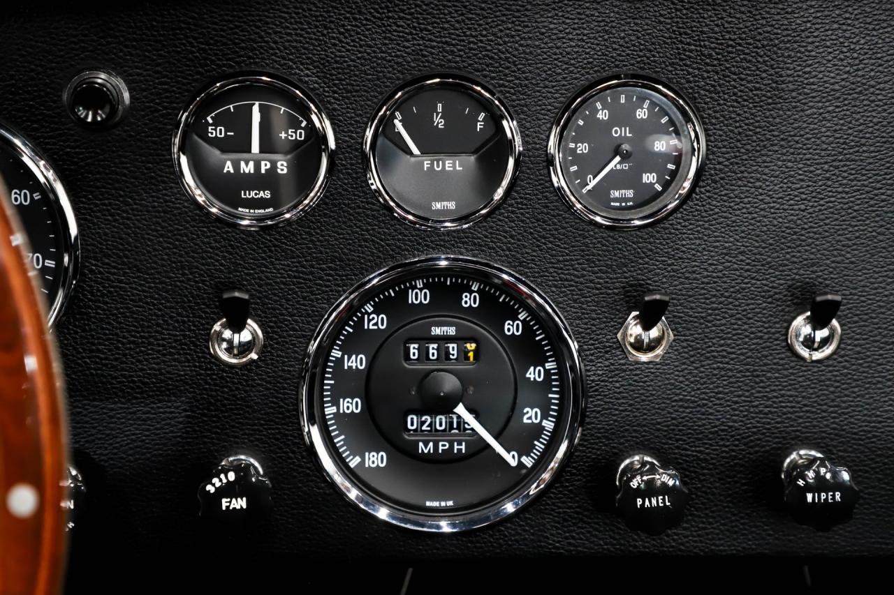 1965 Shelby Cobra Superformance MKIII