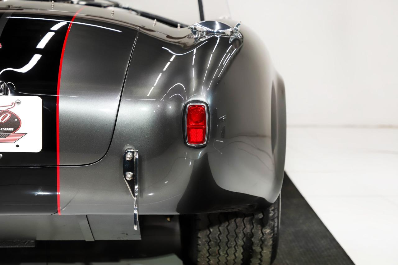 1965 Shelby Cobra Superformance MKIII