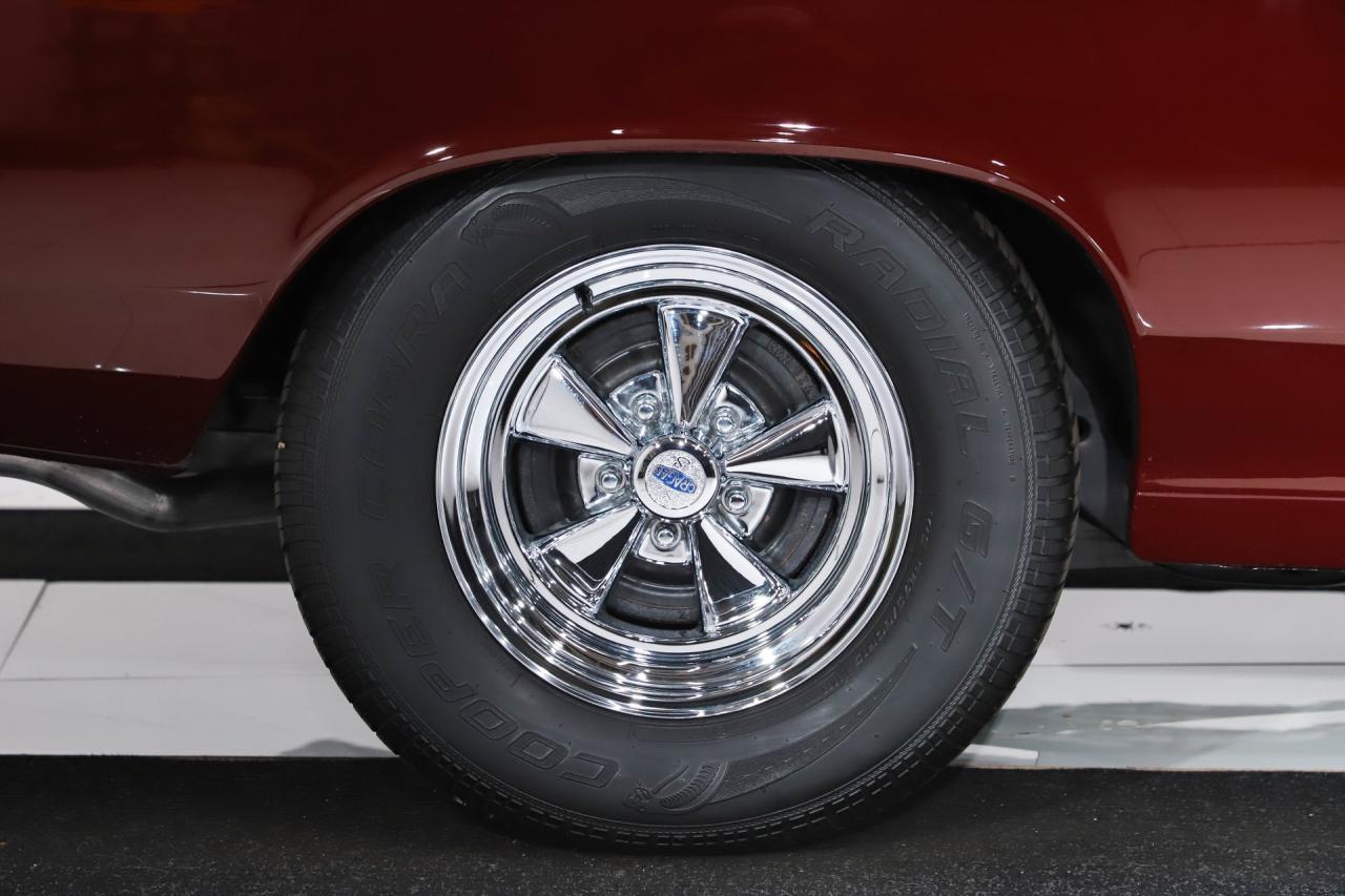1966 Chevrolet Chevelle 300 Deluxe
