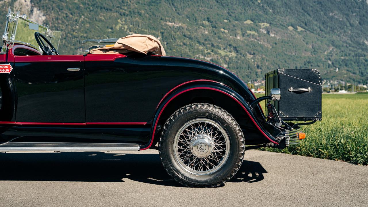 1929 Chrysler Model 75 Roadster