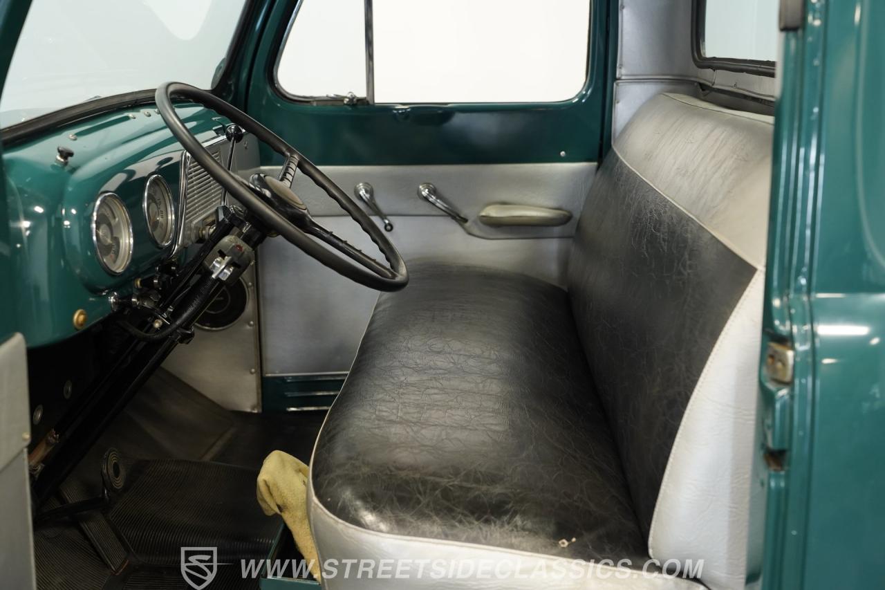 1951 Ford F-1