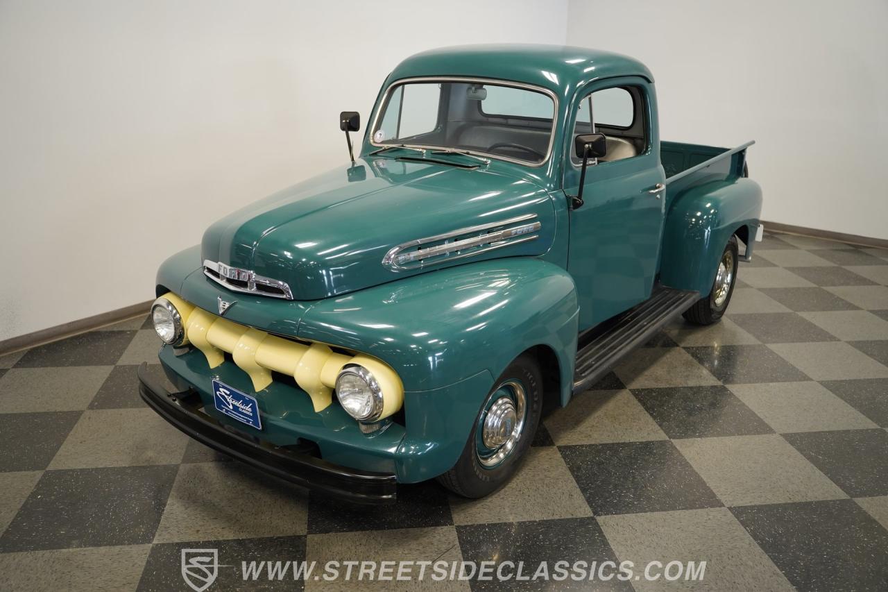 1951 Ford F-1