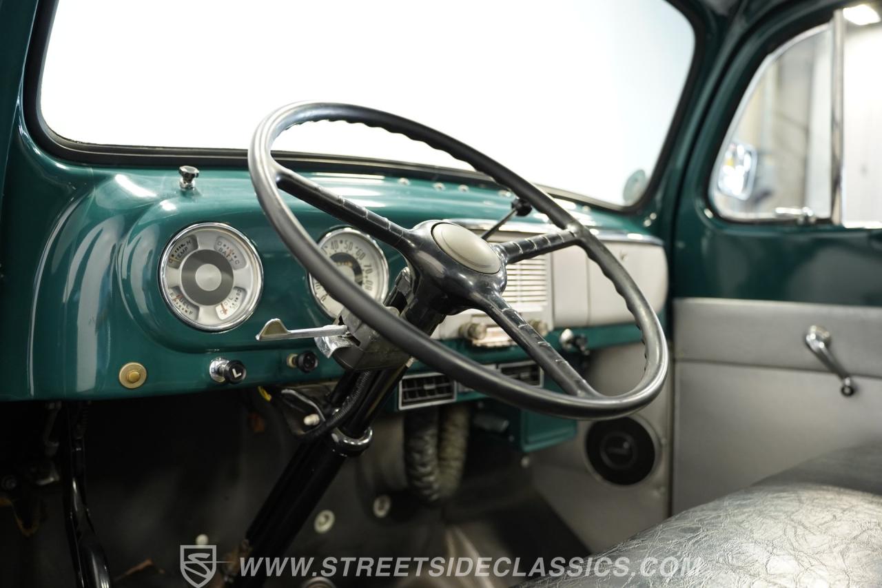 1951 Ford F-1