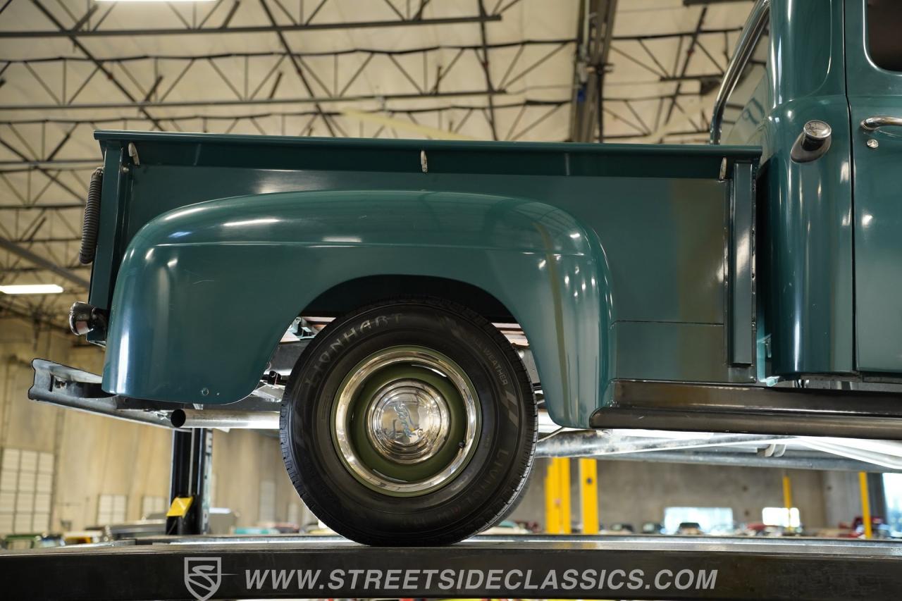 1951 Ford F-1