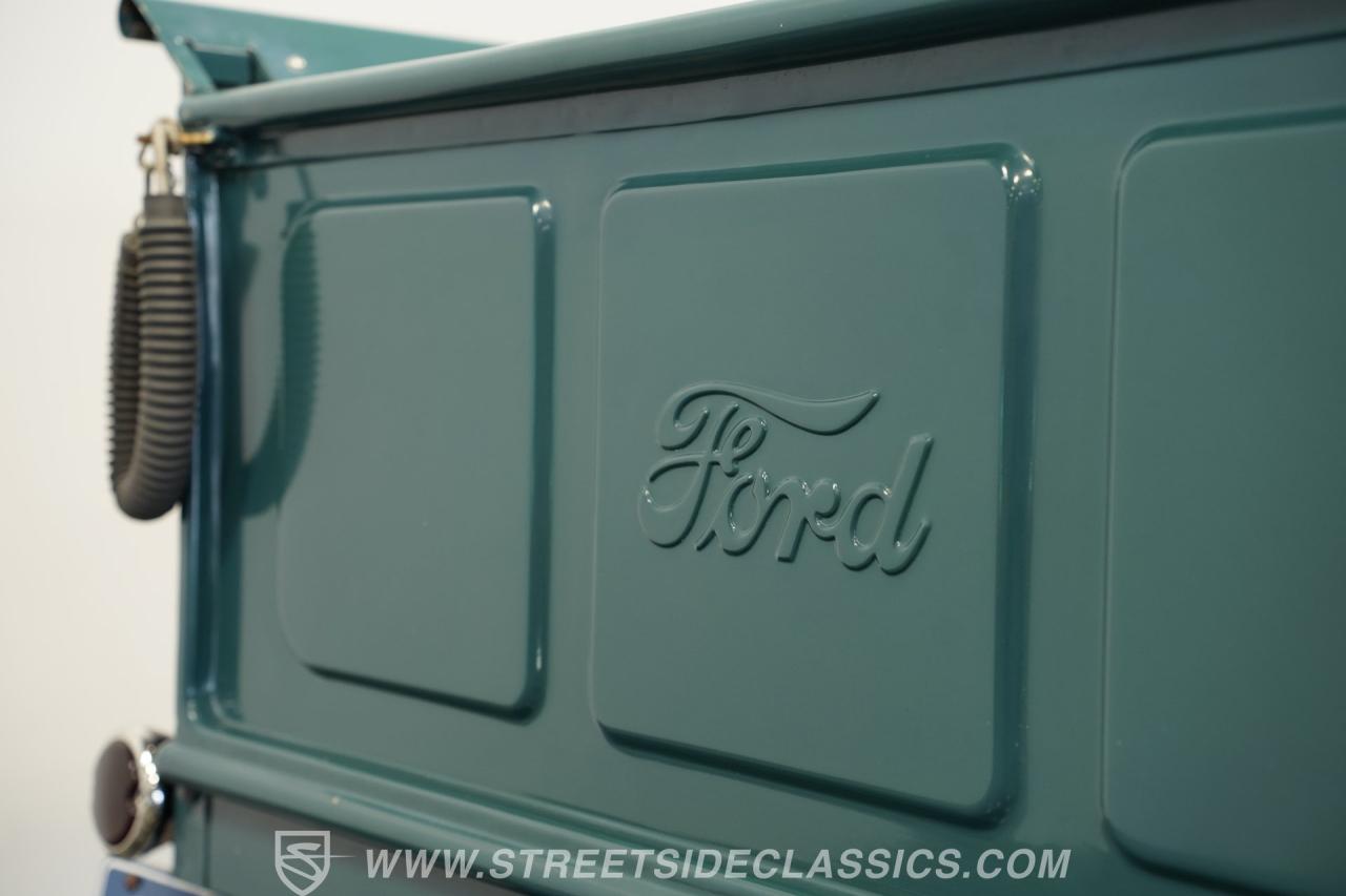 1951 Ford F-1
