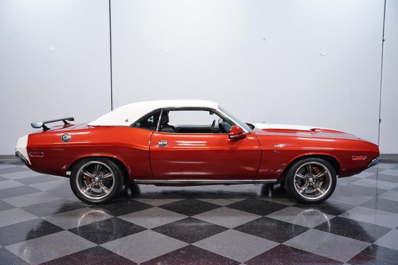 1970 Dodge Challenger RT SE Hellcat Restomod