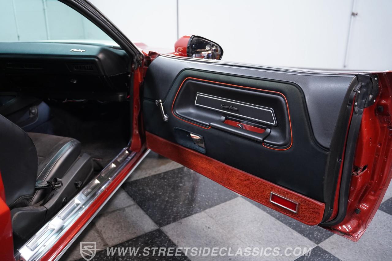 1970 Dodge Challenger RT SE Hellcat Restomod