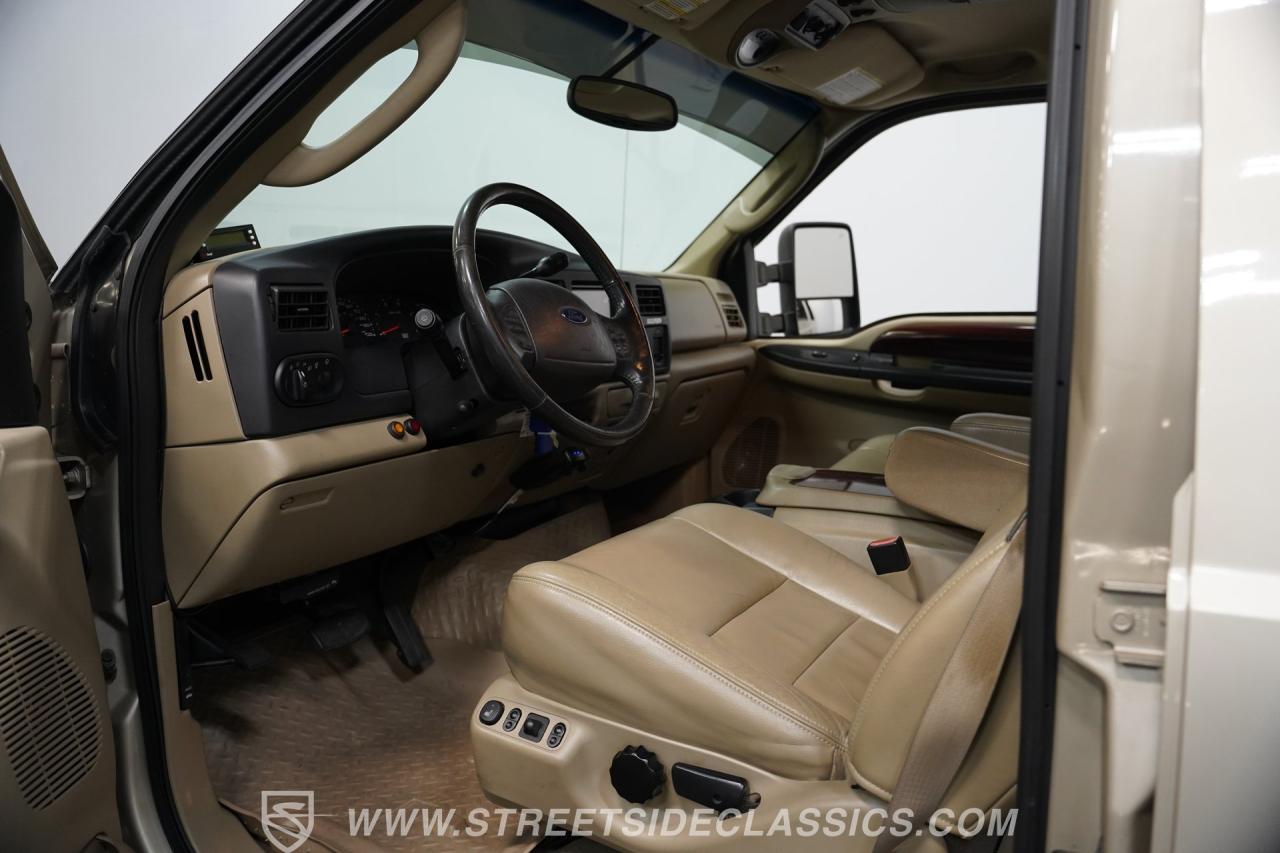 2005 Ford Excursion Limited