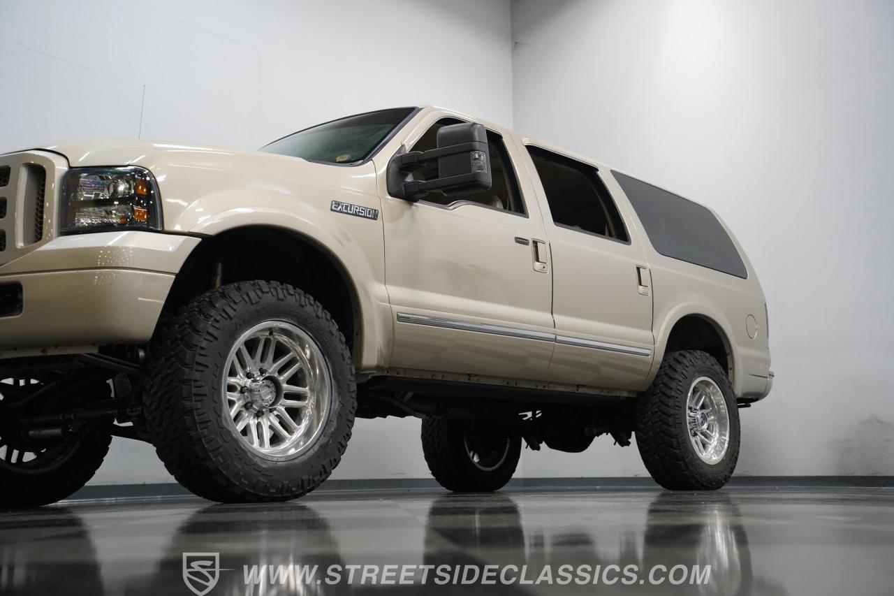 2005 Ford Excursion Limited