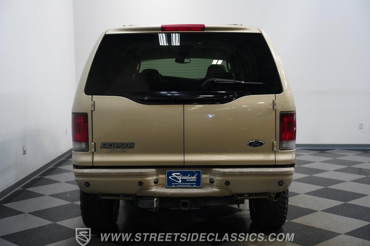 2005 Ford Excursion Limited