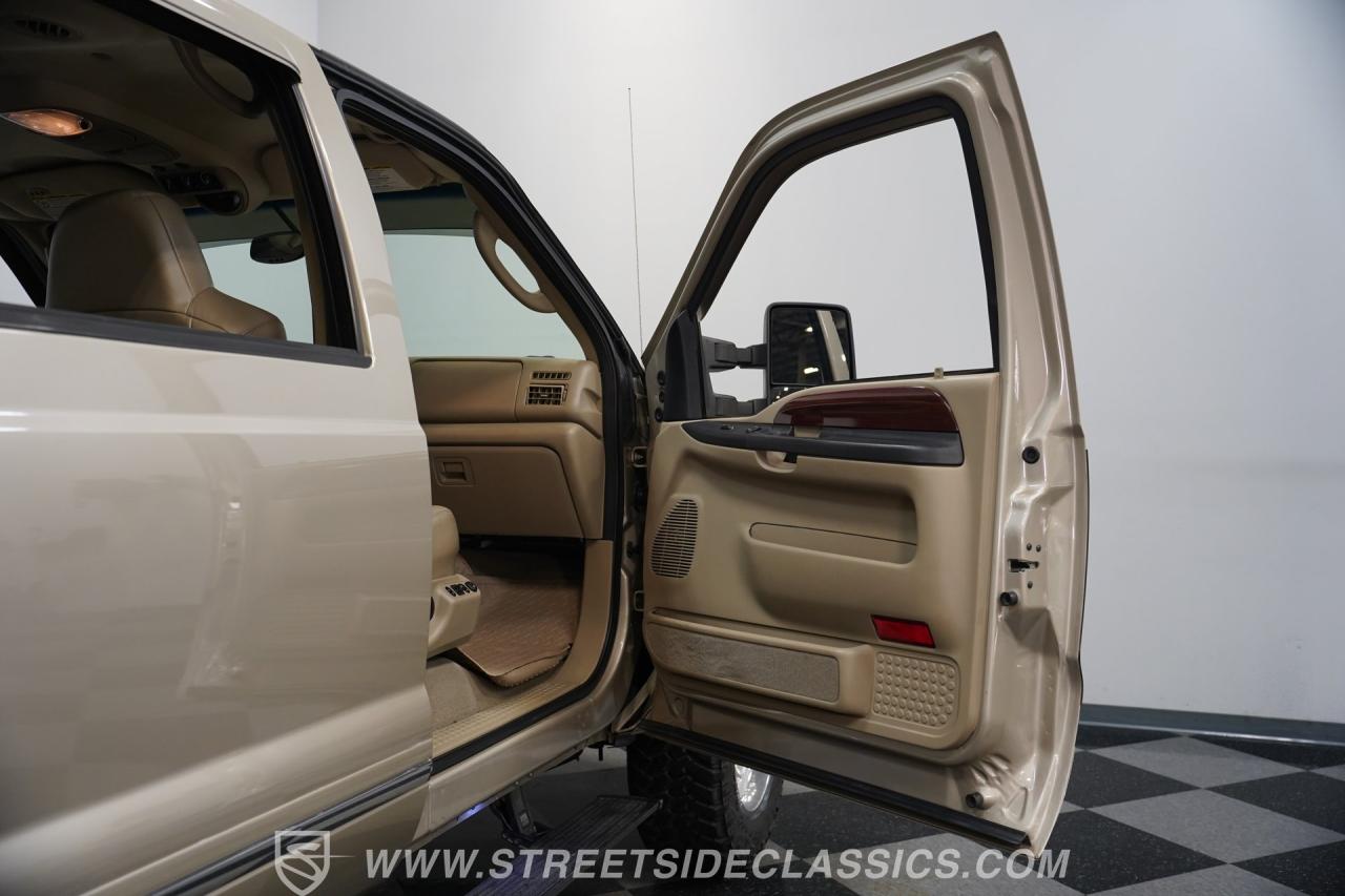 2005 Ford Excursion Limited