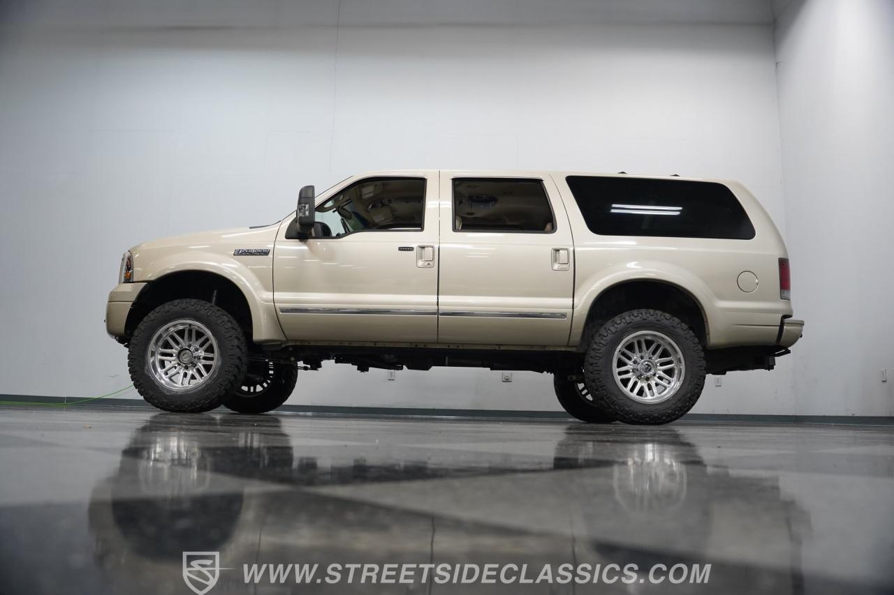 2005 Ford Excursion Limited