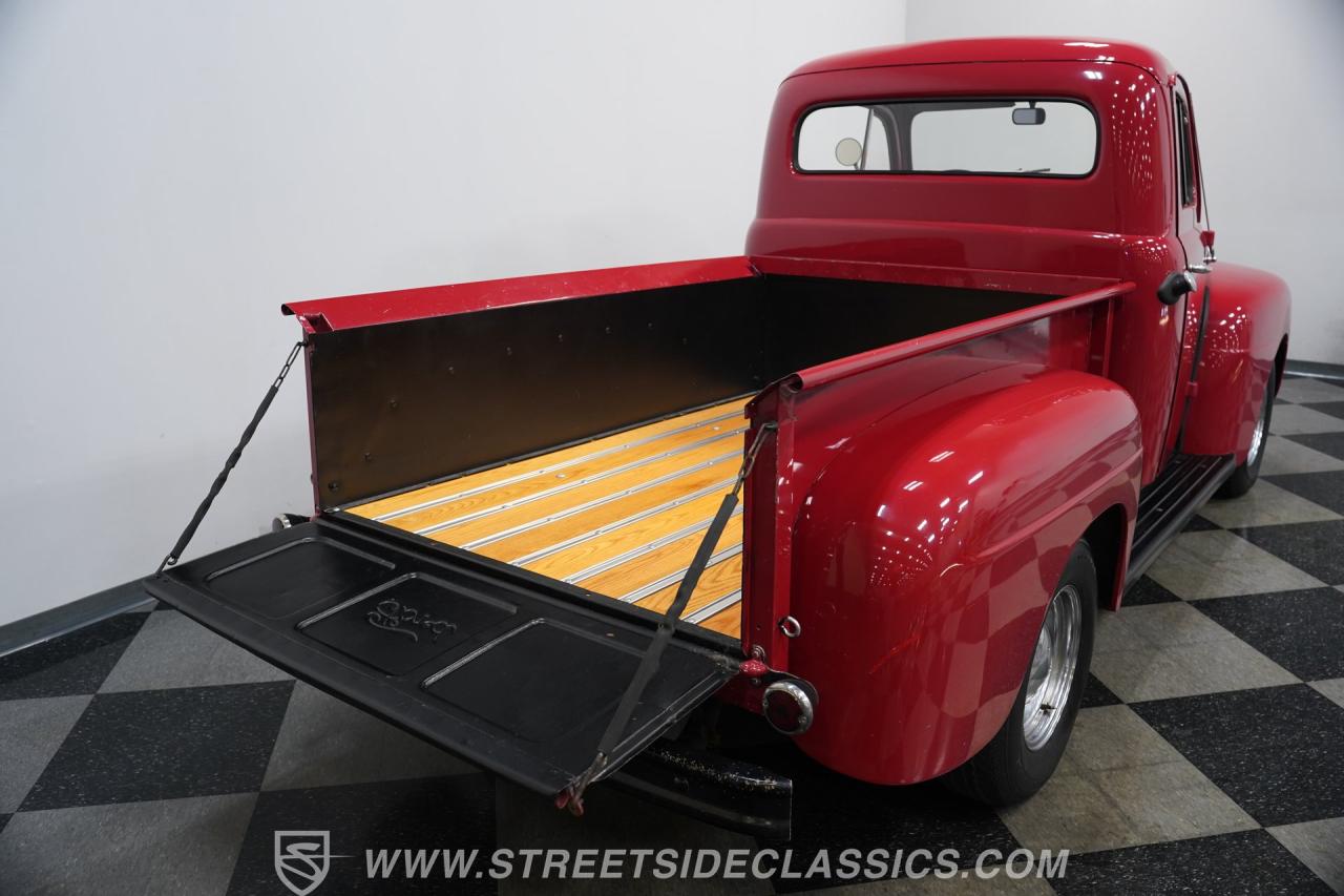 1951 Ford F-1