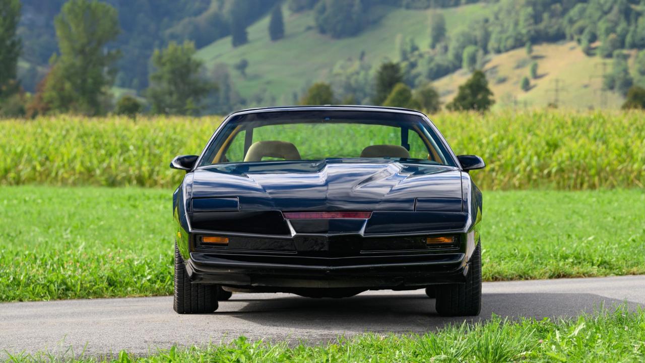 1982 Pontiac Firebird Trans Am &ldquo;Knight Rider&rdquo; K.I.T.T. Tour Car
