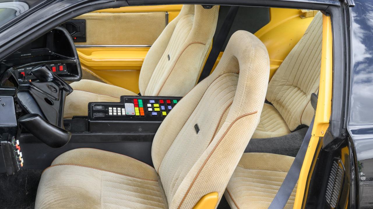 1982 Pontiac Firebird Trans Am &ldquo;Knight Rider&rdquo; K.I.T.T. Tour Car