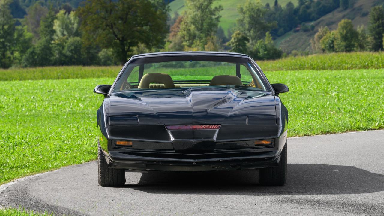 1982 Pontiac Firebird Trans Am &ldquo;Knight Rider&rdquo; K.I.T.T. Tour Car