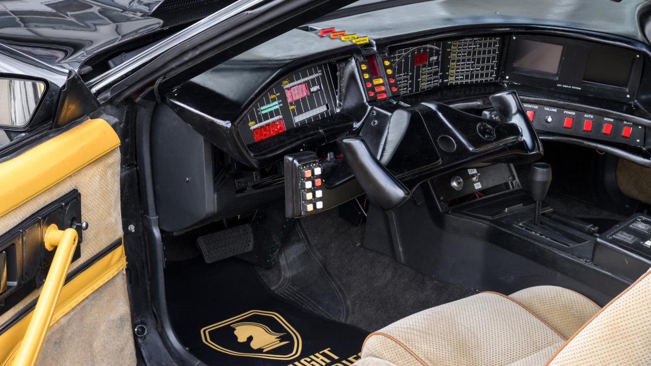 1982 Pontiac Firebird Trans Am &ldquo;Knight Rider&rdquo; K.I.T.T. Tour Car