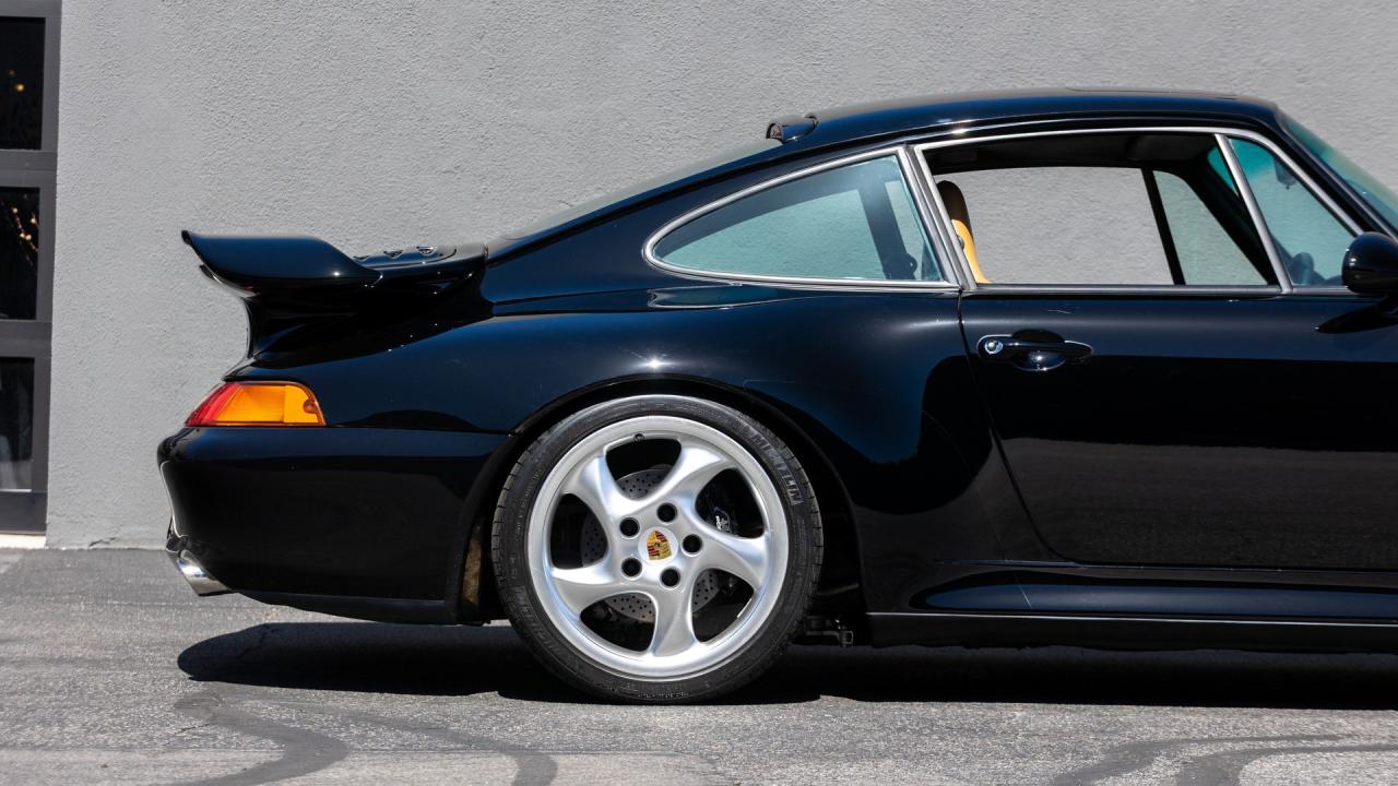 1998 Porsche 911 Carrera S