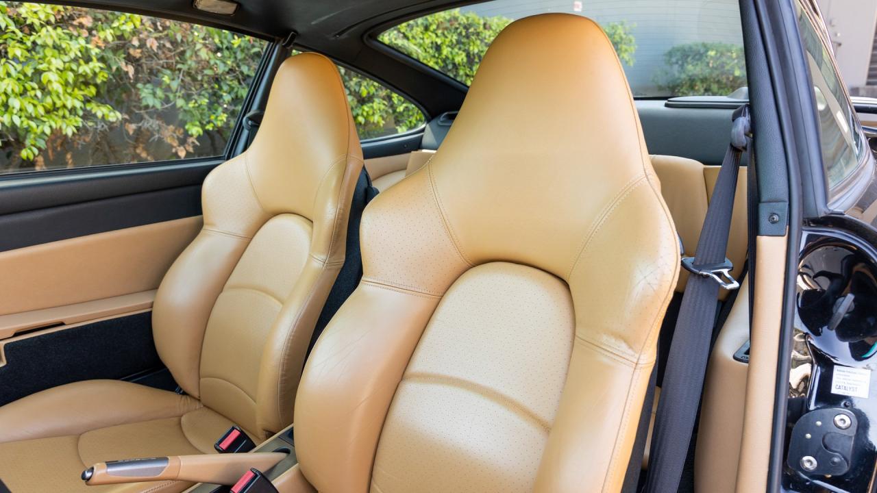 1998 Porsche 911 Carrera S