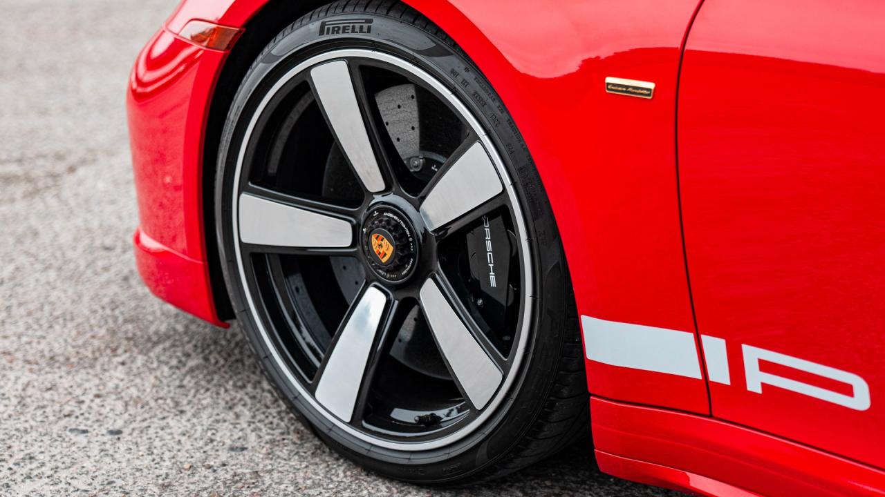 2023 Porsche 911 Sport Classic