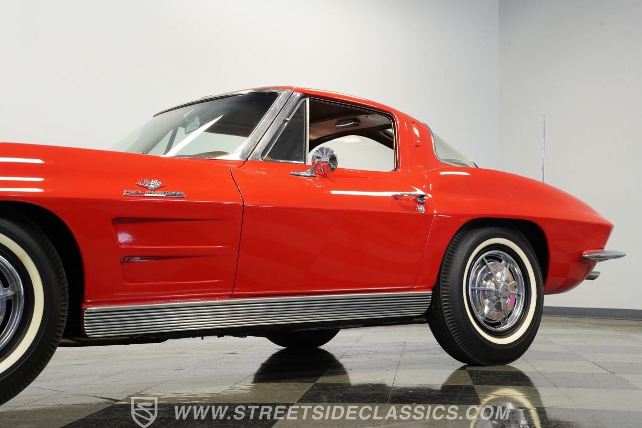 1963 Chevrolet Corvette Split-Window Fuelie
