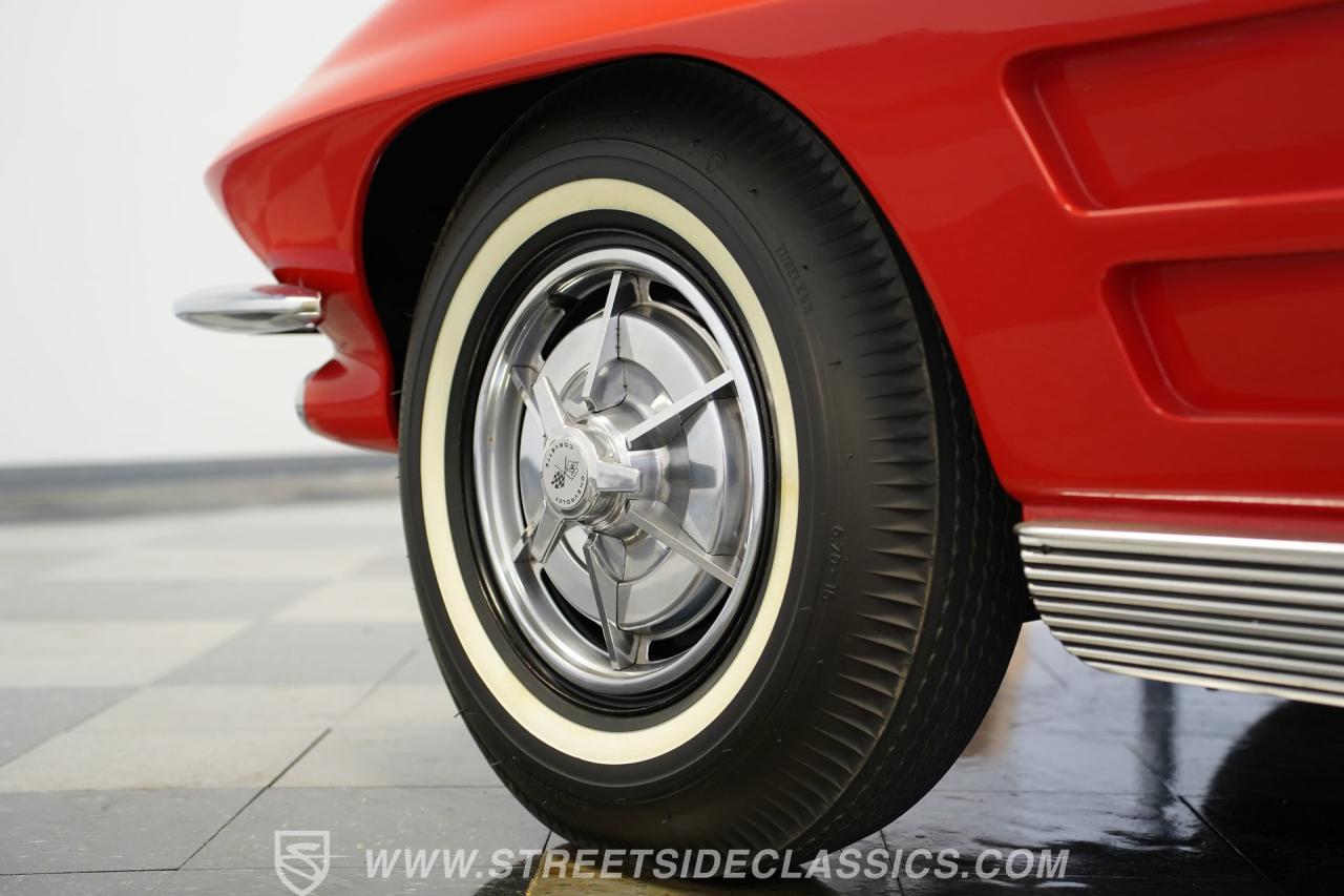 1963 Chevrolet Corvette Split-Window Fuelie