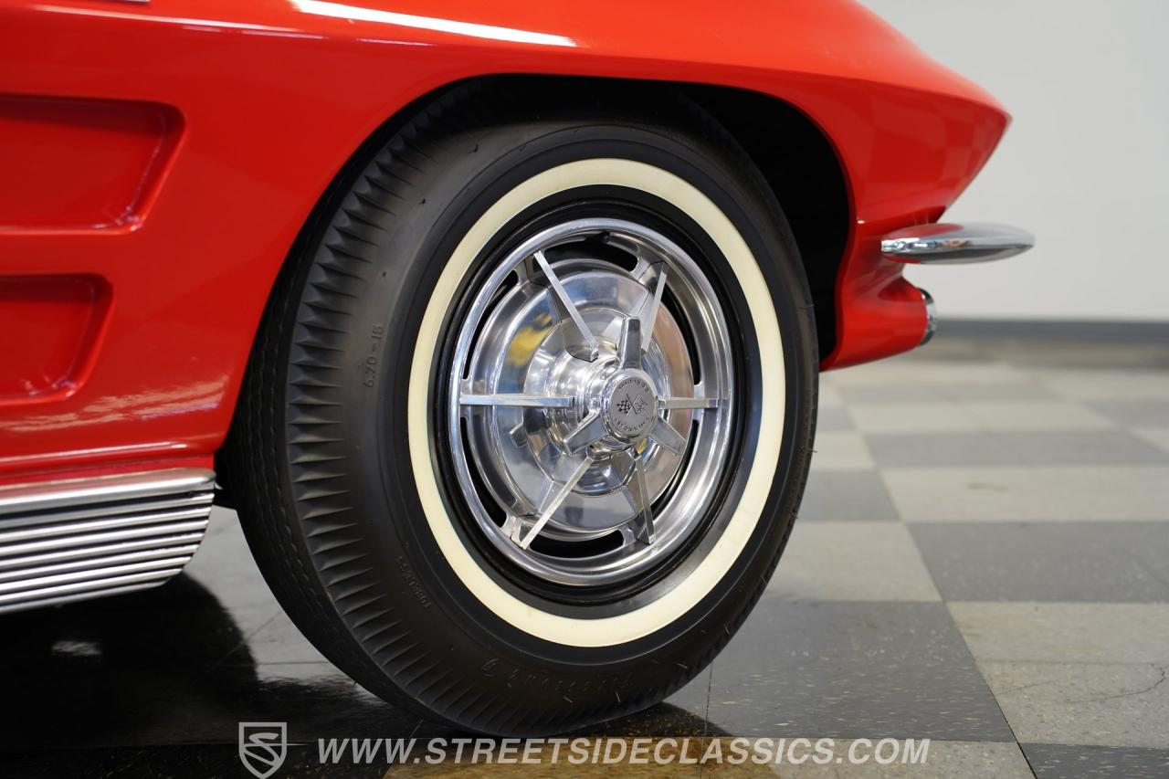 1963 Chevrolet Corvette Split-Window Fuelie