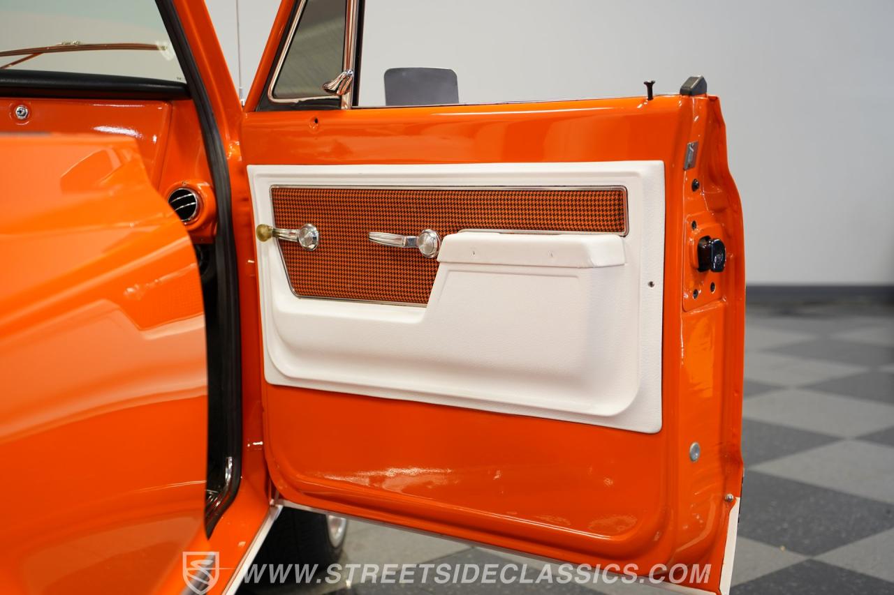 1972 Chevrolet Blazer K5 Cheyenne Restomod