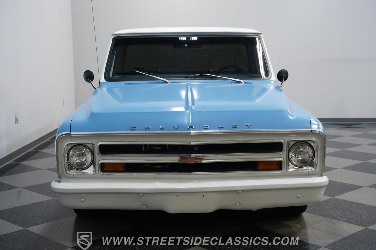 1968 Chevrolet C10 Stepside LS Restomod