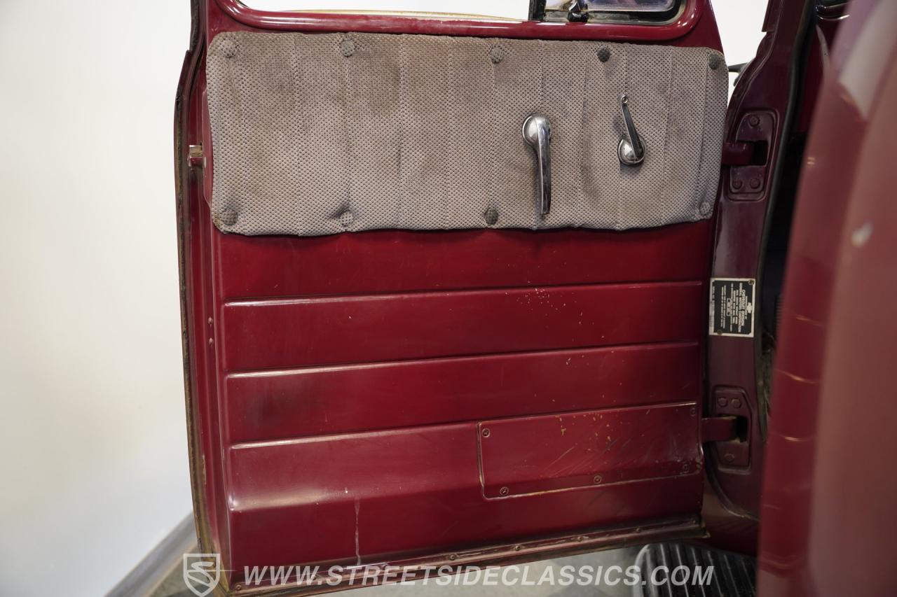 1952 Chevrolet 3100 5 Window