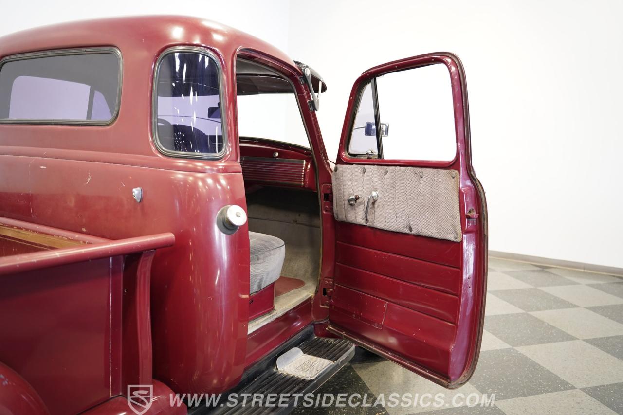 1952 Chevrolet 3100 5 Window