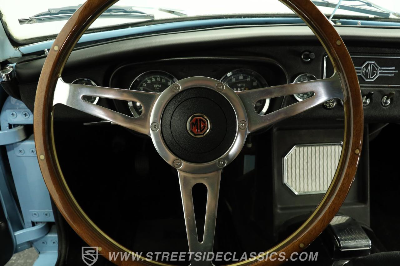 1965 MG MGB