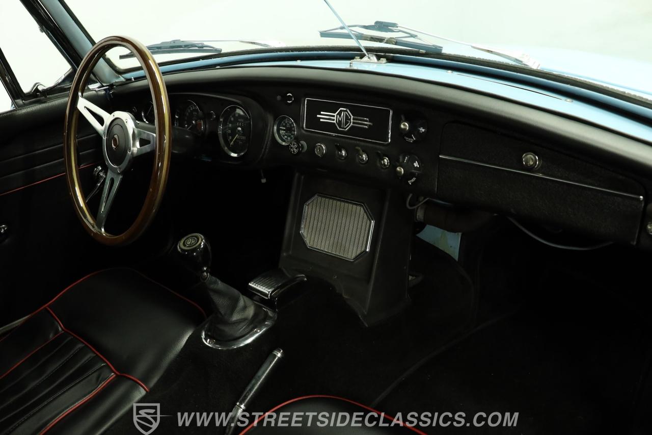 1965 MG MGB
