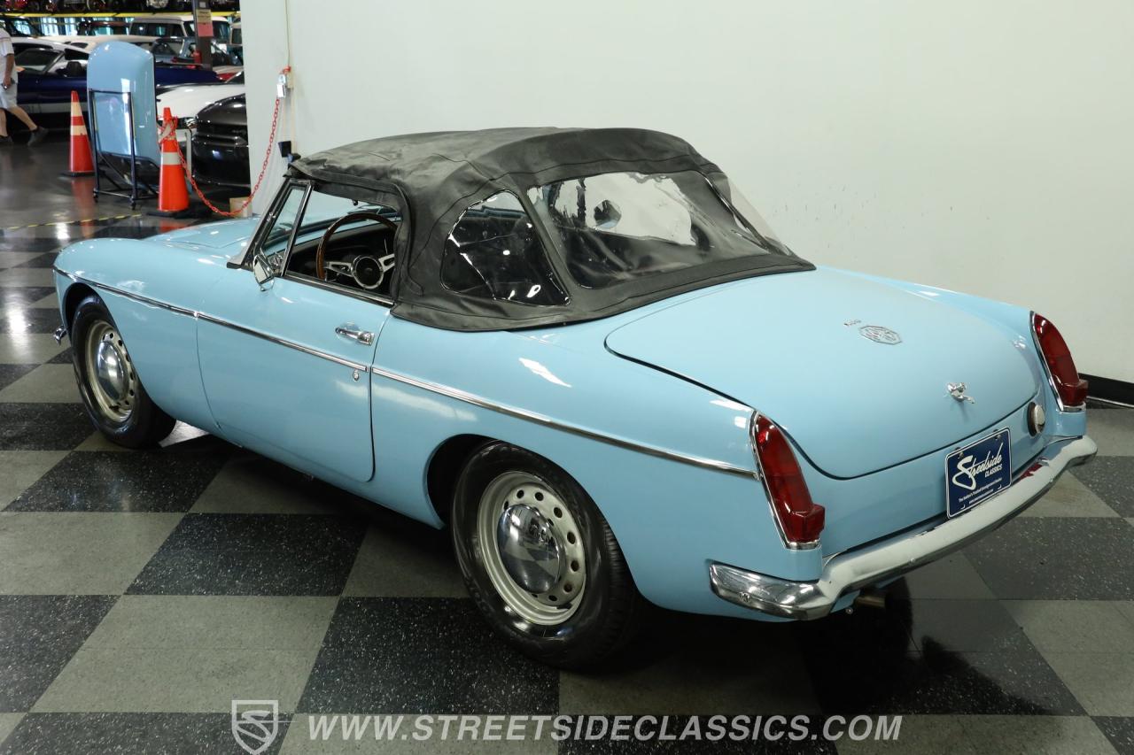 1965 MG MGB