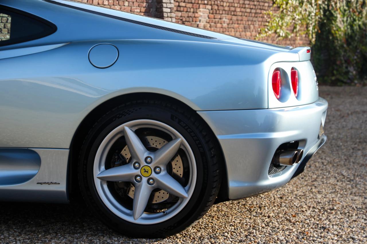 2001 Ferrari 360 Modena One of only 25 sunroof factory delivery