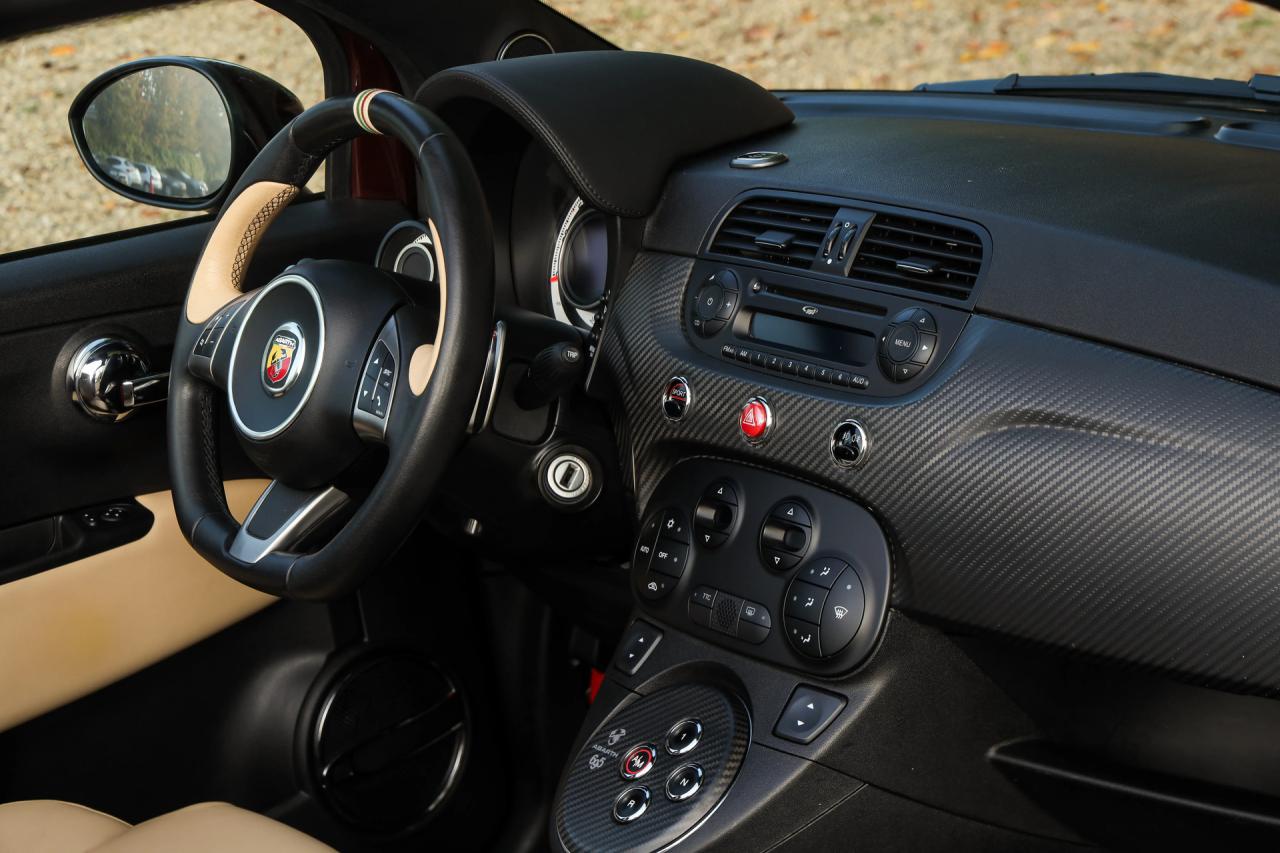 2013 Fiat Abarth 695 Edizione Maserati &ldquo;№333 of 499&rdquo;