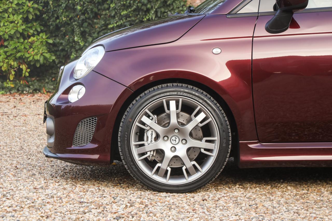 2013 Fiat Abarth 695 Edizione Maserati &ldquo;№333 of 499&rdquo;