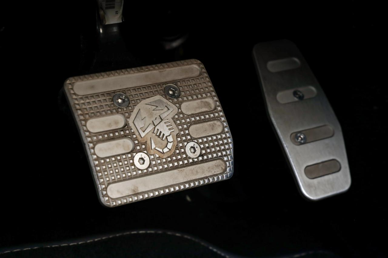 2013 Fiat Abarth 695 Edizione Maserati &ldquo;№333 of 499&rdquo;