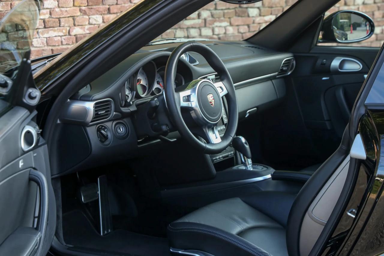 2010 Porsche 997.2 Turbo &ldquo;Sport Chrono Plus&rdquo;
