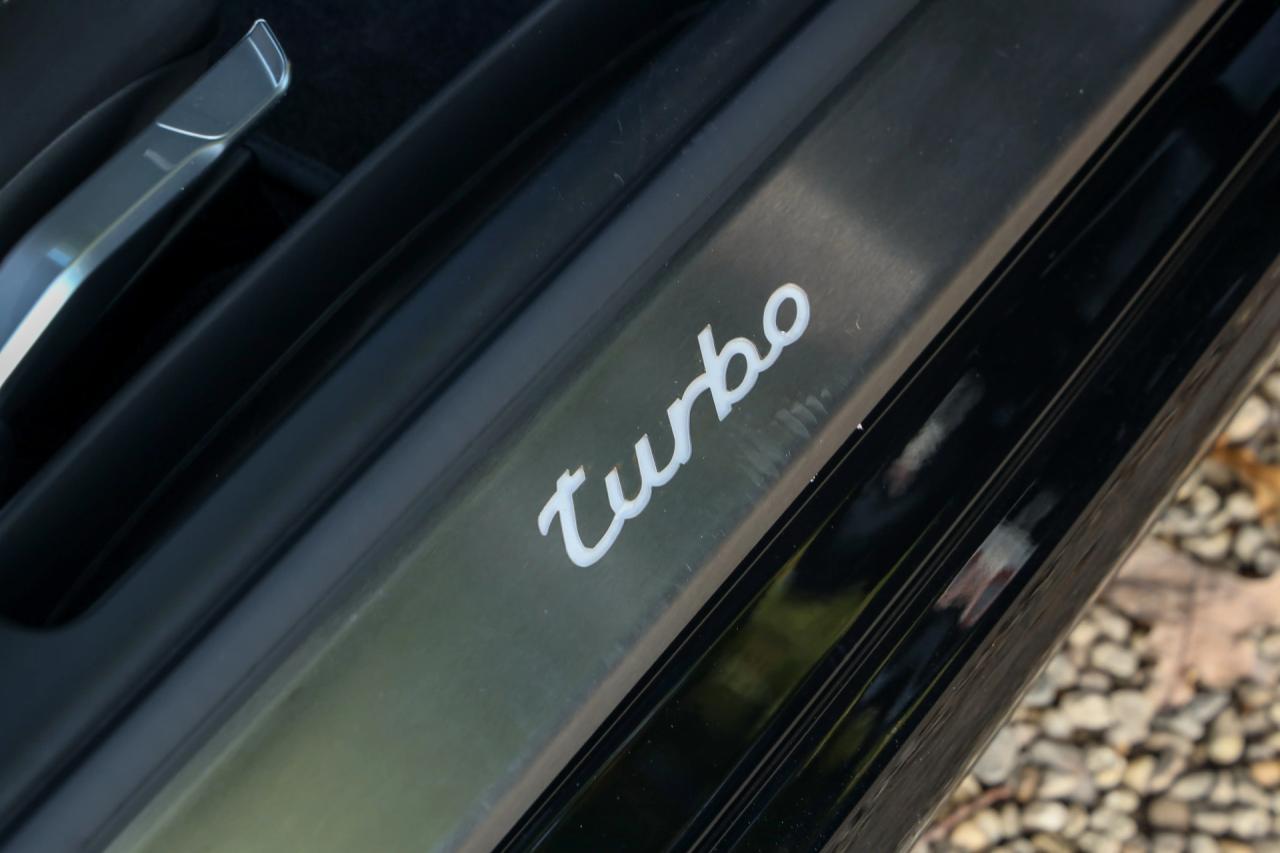 2010 Porsche 997.2 Turbo &ldquo;Sport Chrono Plus&rdquo;