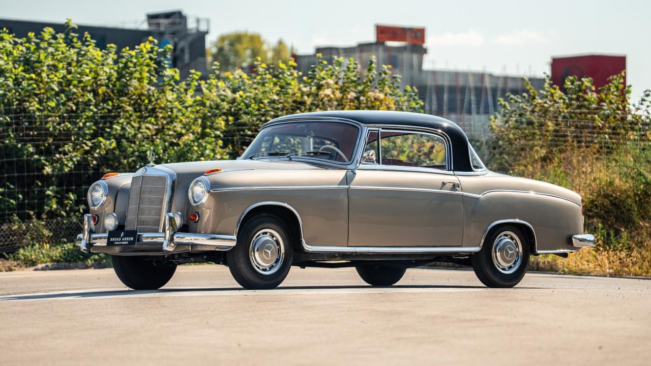 1960 Mercedes - Benz 220 SE Coup&eacute;